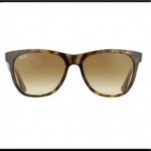 Ray-Ban Wayfarer